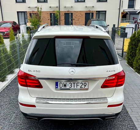 Mercedes-Benz GL cena 139000 przebieg: 253413, rok produkcji 2013 z Murowana Goślina małe 781